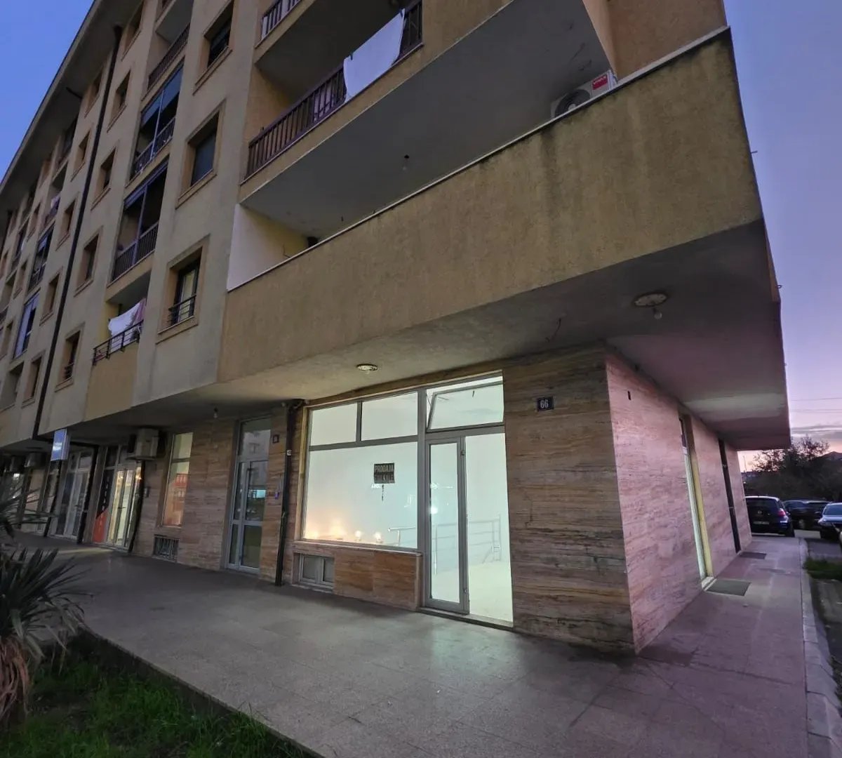Sale, office space, 82m², Podgorica, Crna Gora