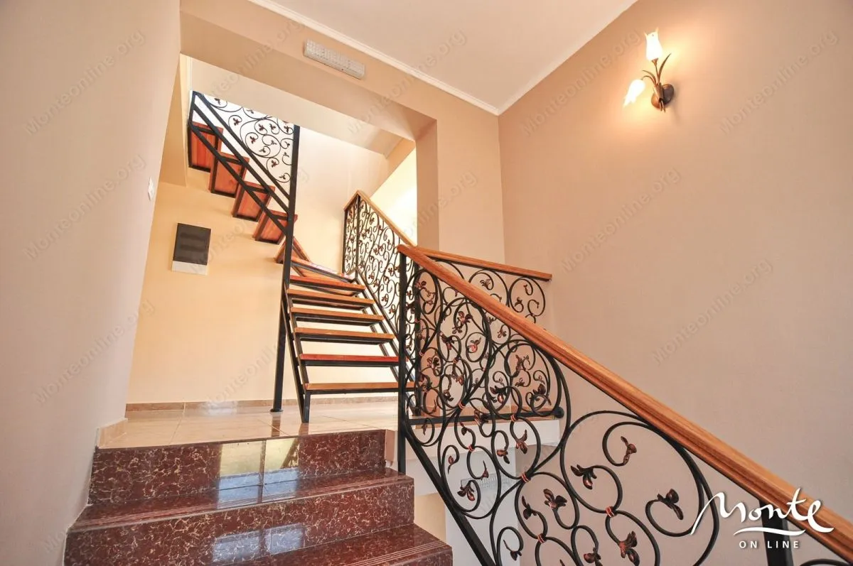 Prodaja, kuća, 260m², Bijela, Herceg Novi