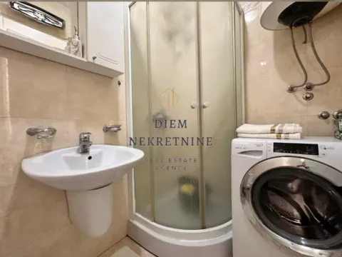 Izdavanje, jednosoban stan, 35m², Stari Aerodrom, Podgorica - image 8