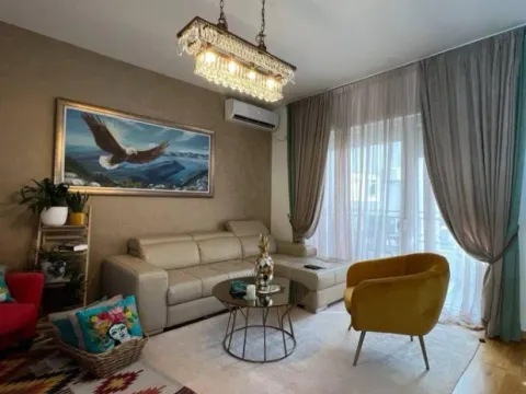 Izdavanje, dvosoban stan, 69m², Dubovica, Budva - image 2