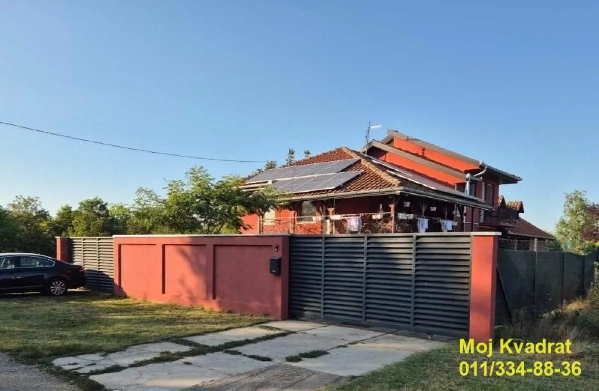 Prodaja, kuća, 240m², Vrbas, Novi Sad