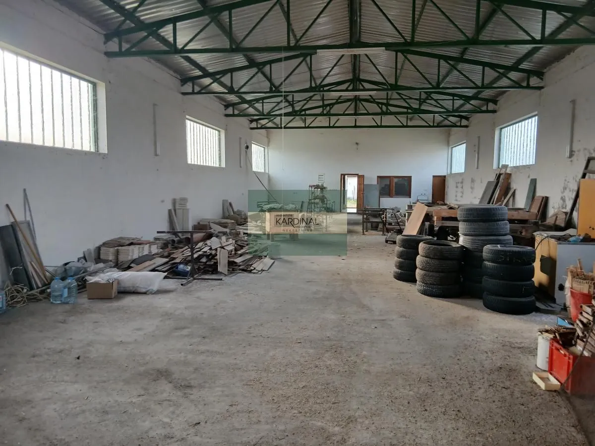 Sale, office space, 723m², Veliki Popović, Despotovac