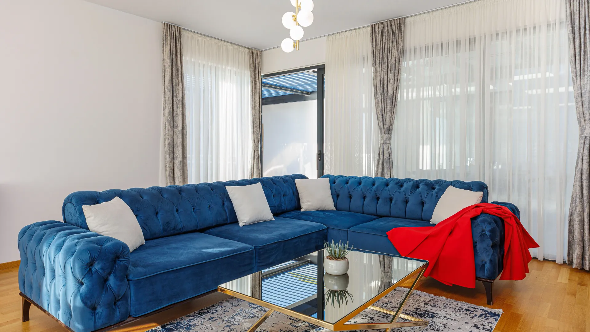 Sale, two bedroom apartment, 162m², Sveti Stefan, Budva