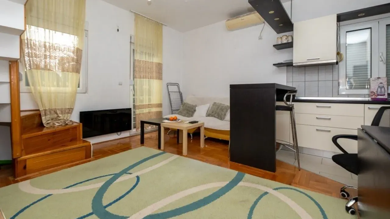 Prodaja, dvosoban stan, 50m², Podgorica, Crna Gora