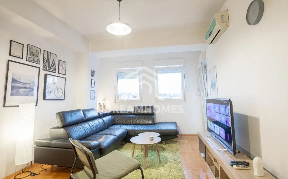 Izdavanje, jednosoban stan, 52m², City Kvart, Podgorica