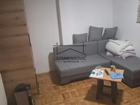 Stan in Nova Detelinara