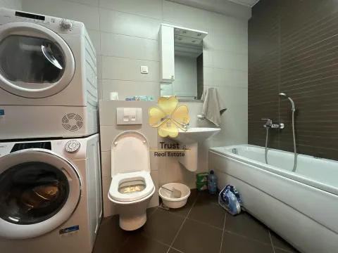 Izdavanje, dvosoban stan, 125m², Krivi Most, Podgorica - image 7