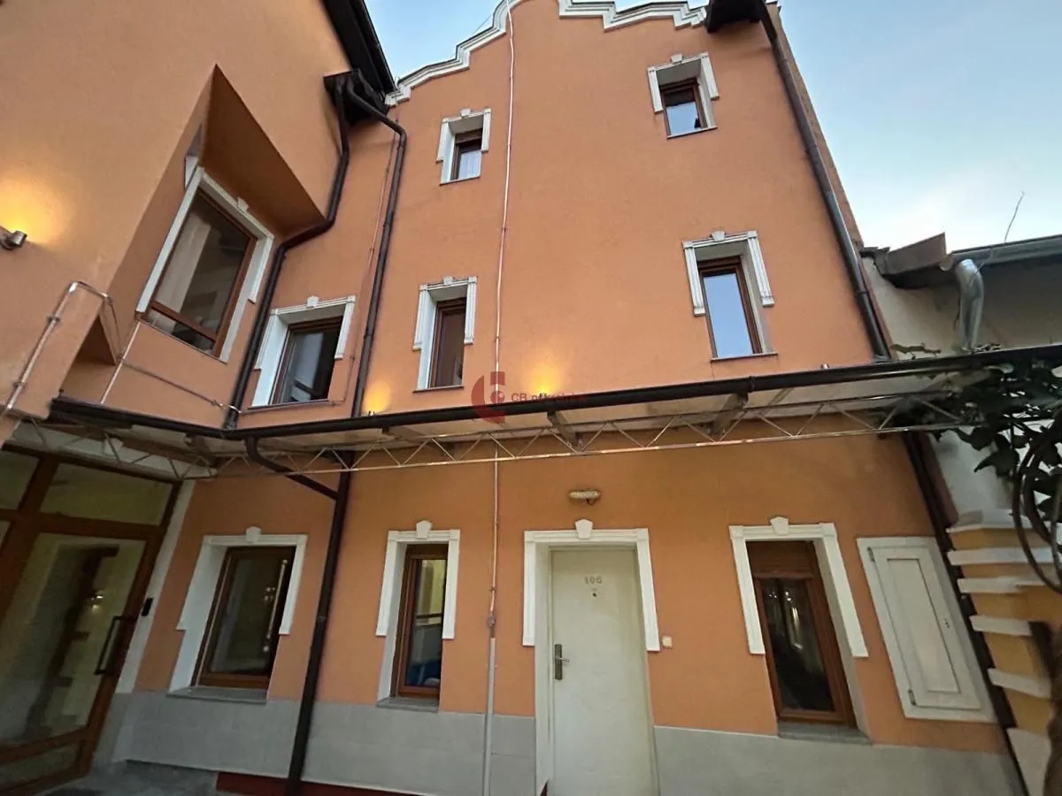 Sale, office space, 1400m², Centar, Subotica