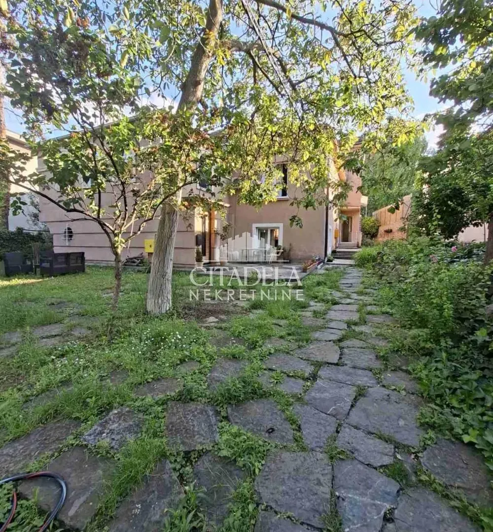 Prodaja, jednosoban stan, 26m², Savski Venac, Beograd