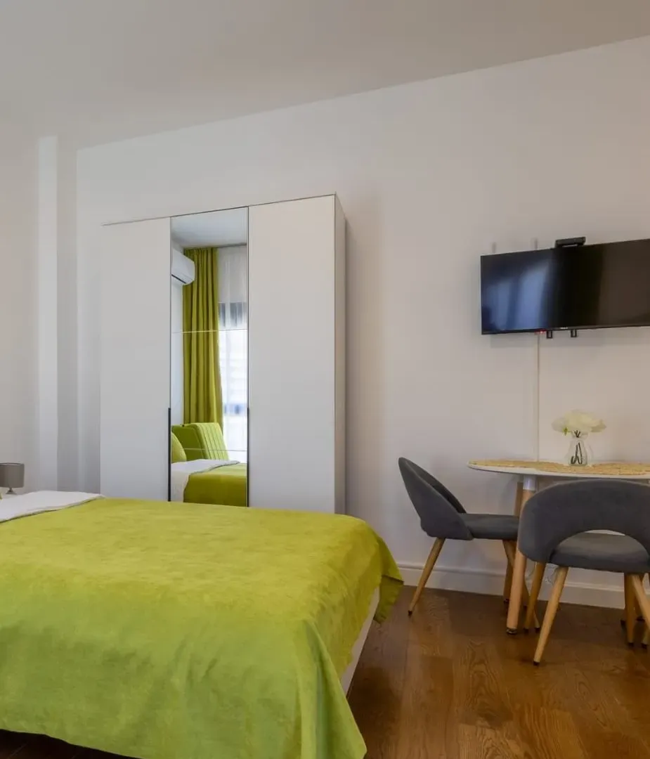 Sale, studio apartment, 31m², Centar, Bar