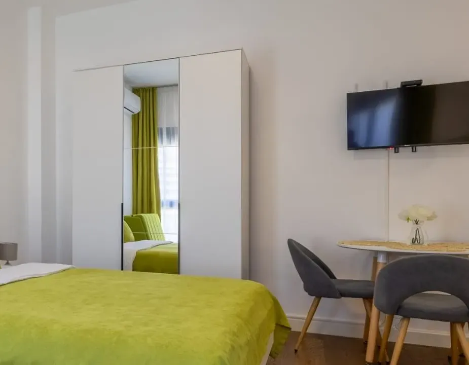 Sale, studio apartment, 31m², Centar, Bar