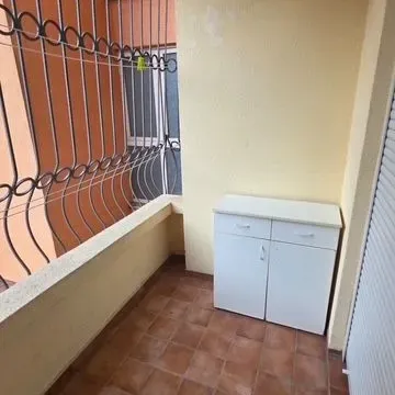 Izdavanje, jednosoban stan, 380m², Stari Aerodrom, Podgorica - image 3