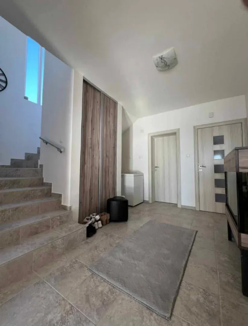 Sale, house, 350m², Bjeliši, Bar