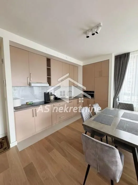 Rent, three bedroom apartment, 84m², Savski Venac, Beograd