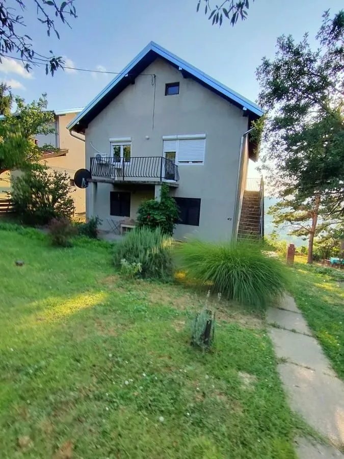 Prodaja, kuća, 240m², Sremska Kamenica, Petrovaradin