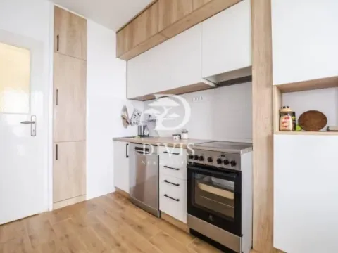 Prodaja, dvosoban stan, 58m², Zemun Kej, Zemun Sve Podlokacije - image 7