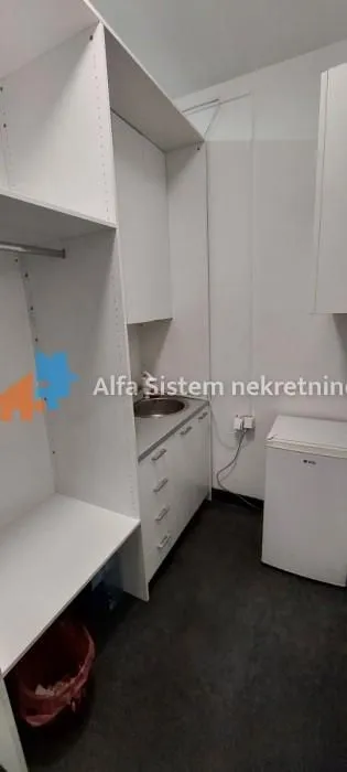 Rent, office space, 100m², Vračar Sve Podlokacije, Beograd