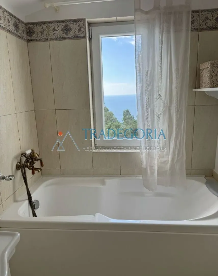Prodaja, kuća, 307m², Bar, Crna Gora