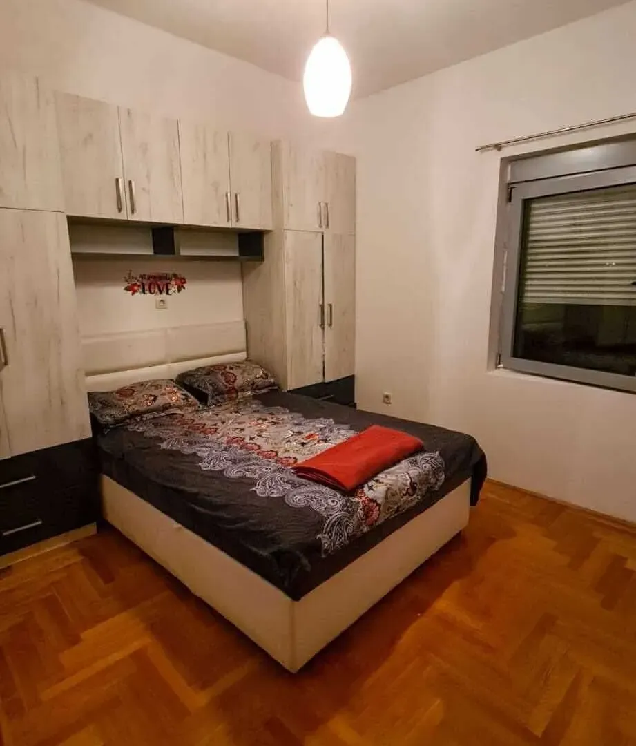 Prodaja, jednosoban stan, 45m², Stari Aerodrom, Podgorica