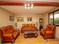 Rent, house, 200m², Konik, Podgorica - image 2