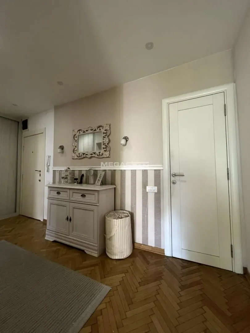 Rent, two bedroom apartment, 55m², Savski Venac, Beograd