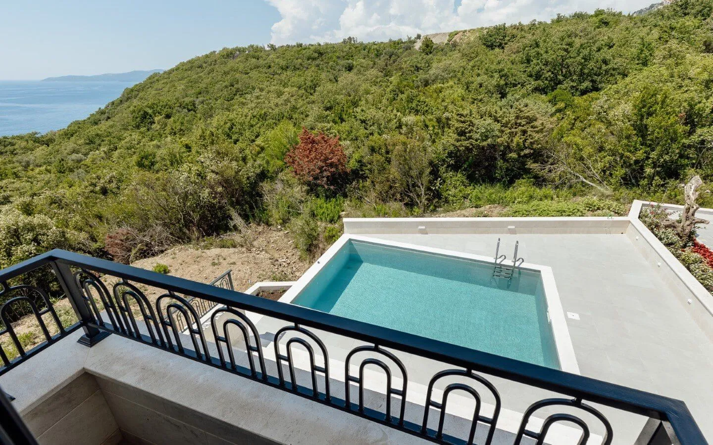 Sale, house, 318m², Reževići, Budva