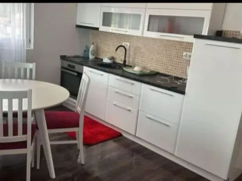 Prodaja, jednosoban stan, 56m², Bar, Crna Gora - image 6