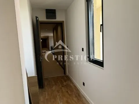 Izdavanje, dvosoban stan, 83m², City Kvart, Podgorica - image 6