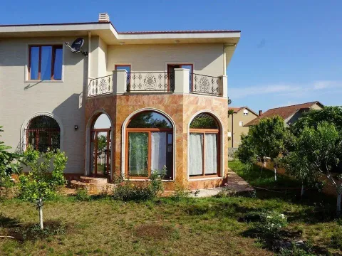 Kuća in Radovići