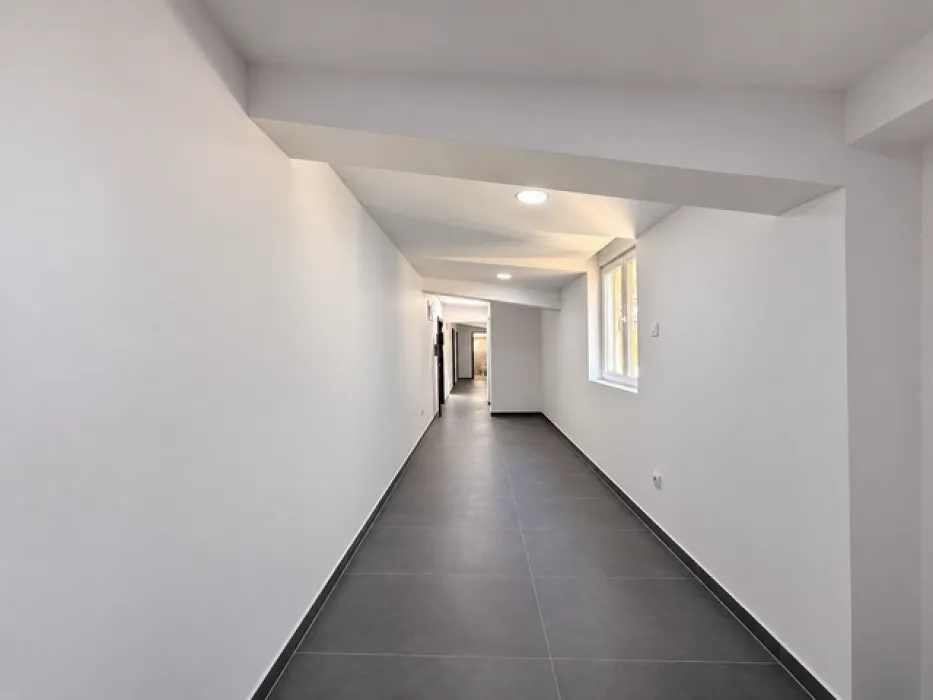 Izdavanje, stan, 250m², Stari Grad, Beograd