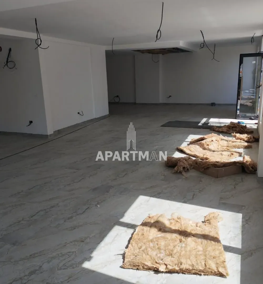 Sale, office space, 162m², Ledine, Beograd