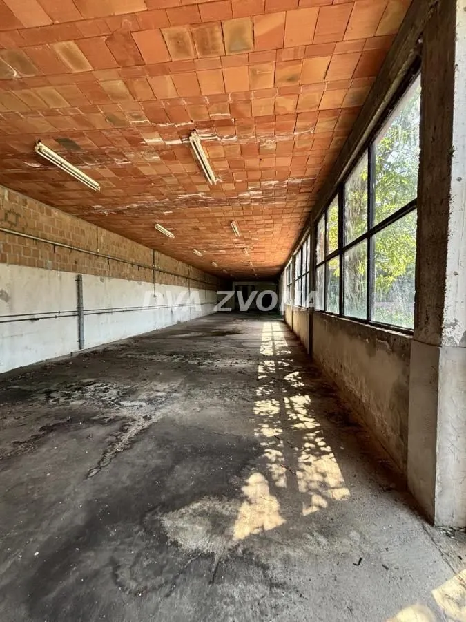 Sale, office space, 1496m², Stara Pazova, Srbija