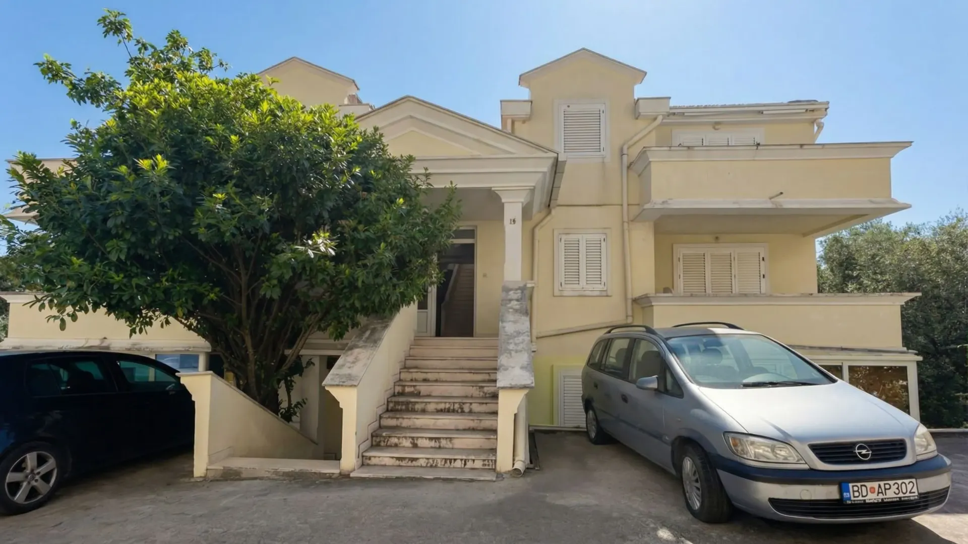 Sale, two bedroom apartment, 45m², Sveti Stefan, Budva