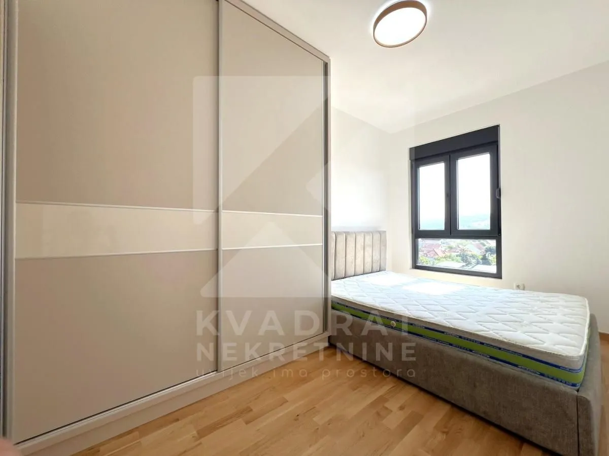 Izdavanje, dvosoban stan, 61m², Tološi, Podgorica