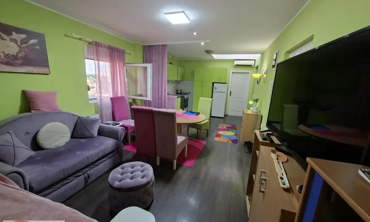 Prodaja, četvorosoban stan, 82m², Gornji Grad Margita, Pančevo