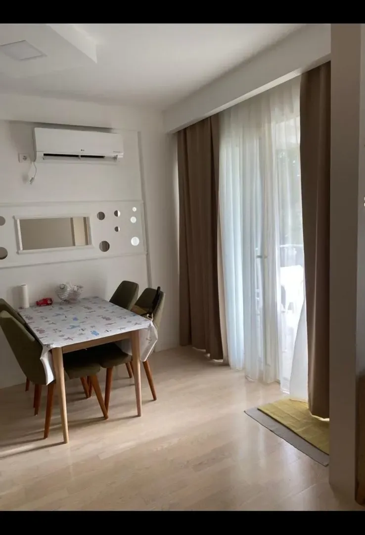 Rent, one bedroom apartment, 50m², Šušanj, Bar