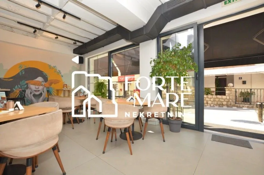 Sale, office space, 250m², Herceg Novi, Crna Gora