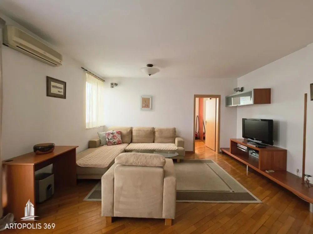 Rent, two bedroom apartment, 48m², Cvetkova Pijaca, Zvezdara Sve Podlokacije