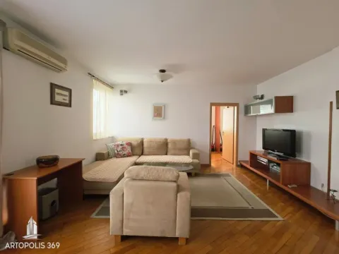 Rent, two bedroom apartment, 48m², Cvetkova Pijaca, Zvezdara Sve Podlokacije - image 2