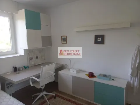 Izdavanje, četvorosoban stan, 135m², Lisičji Potok, Beograd - image 18