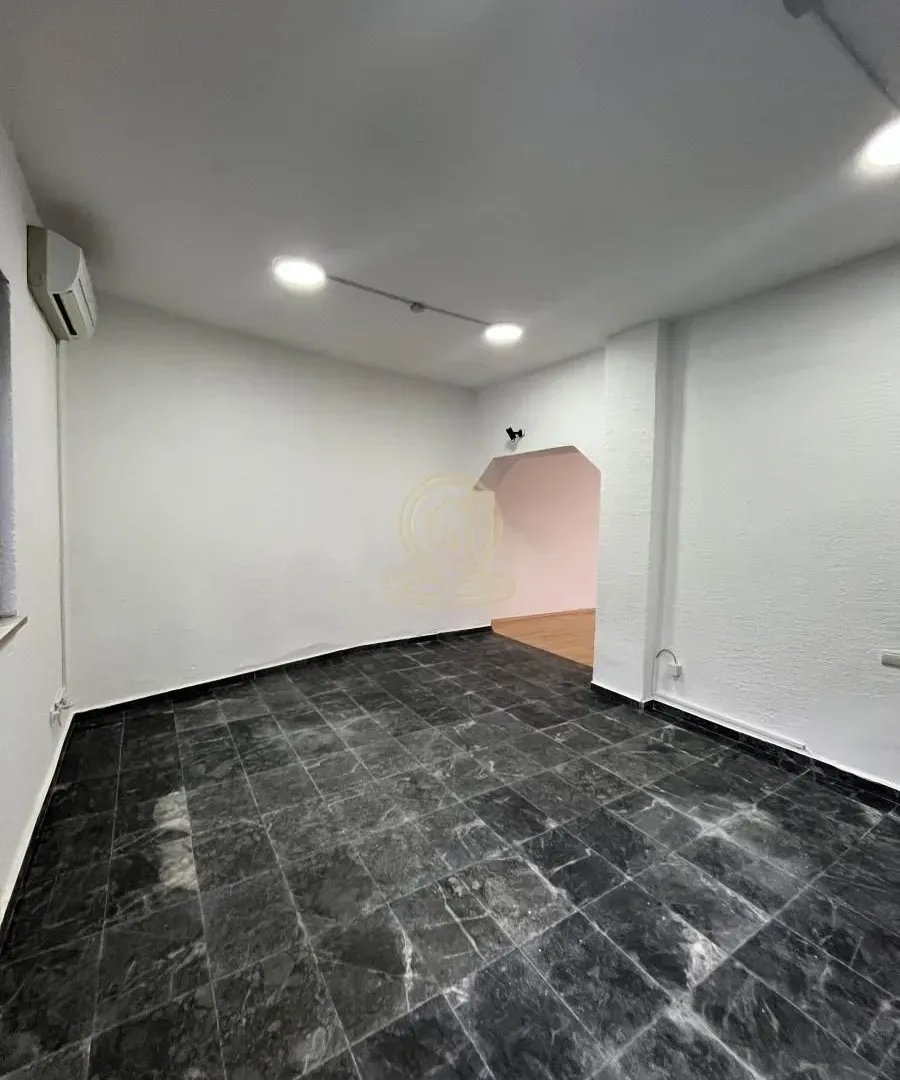 Rent, office space, 75m², Centar, Novi Sad