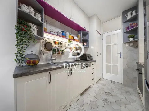 Sale, two bedroom apartment, 60m², Palilula Sve Podlokacije, Beograd - image 6