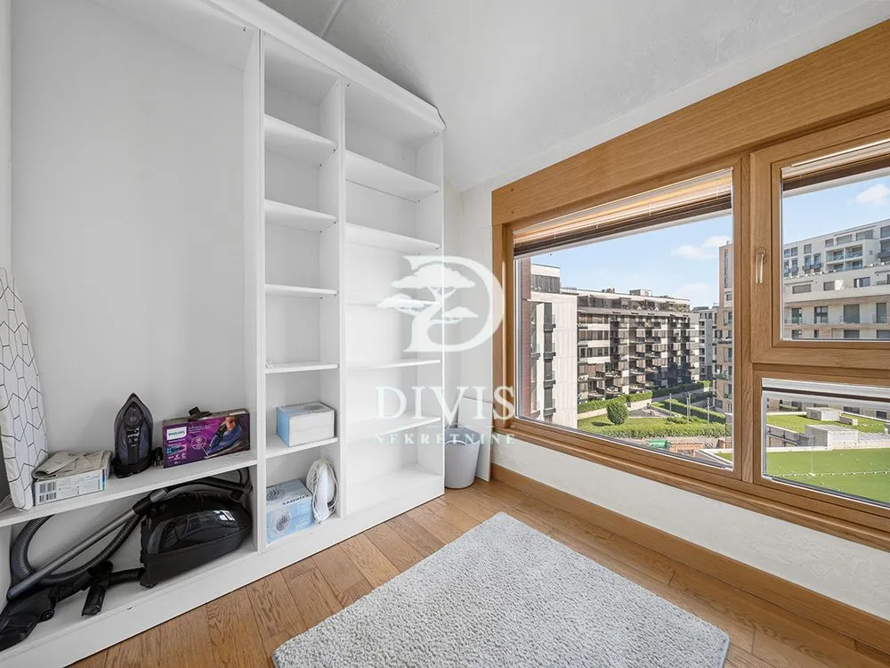 Rent, four bedroom apartment, 107m², Dorćol Sve Podlokacije, Beograd