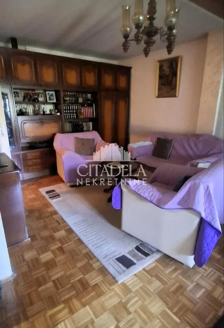 Prodaja, trosoban stan, 85m², Cerak Vinogradi, Beograd