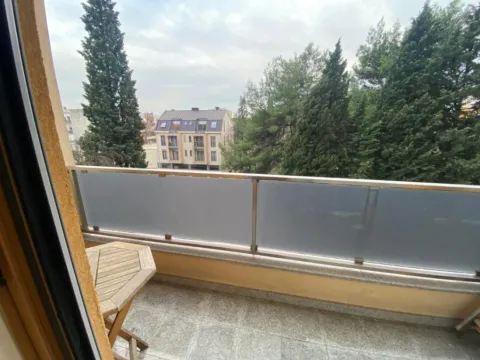 Izdavanje, dvosoban stan, 63m², Centar, Podgorica - image 3