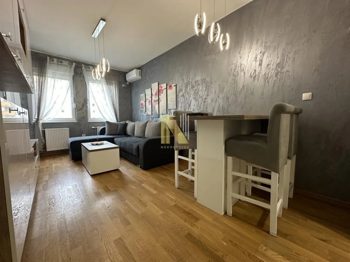 Rent, one bedroom apartment, 37m², Rotkvarija, Novi Sad Sve Podlokacije