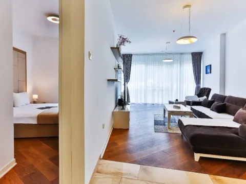 Izdavanje, jednosoban stan, 77m², Tre Canne, Budva - image 5