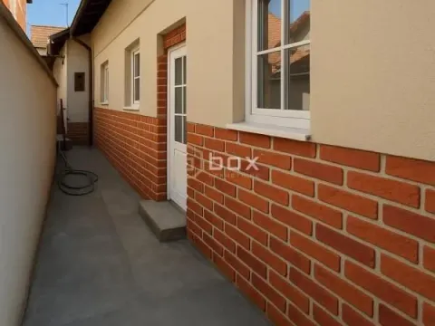 Izdavanje, poslovni prostor, 72m², Centar, Niš - image 20