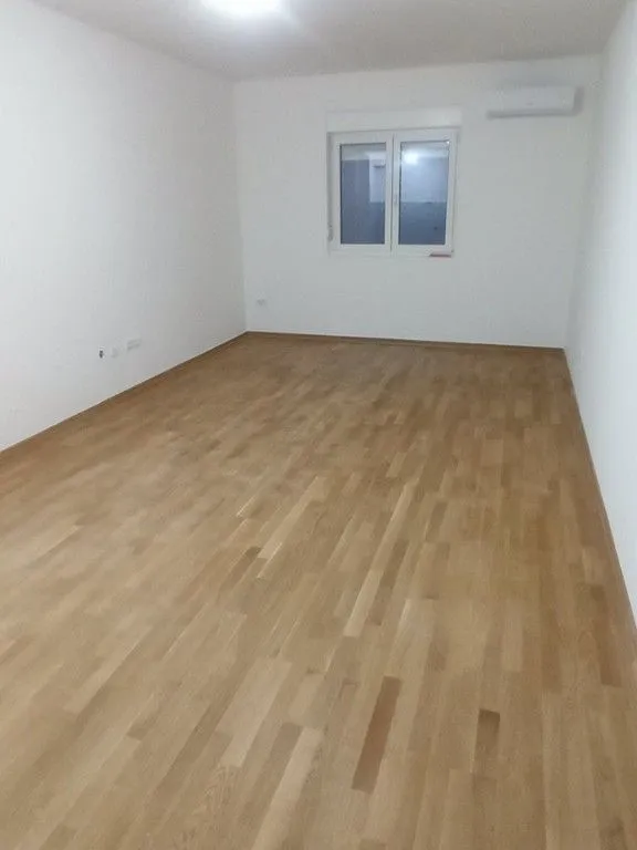 Prodaja, dvosoban stan, 73m², Zabjelo, Podgorica