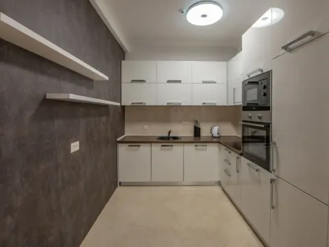 Rent, two bedroom apartment, 85m², Zavala, Budva - image 2